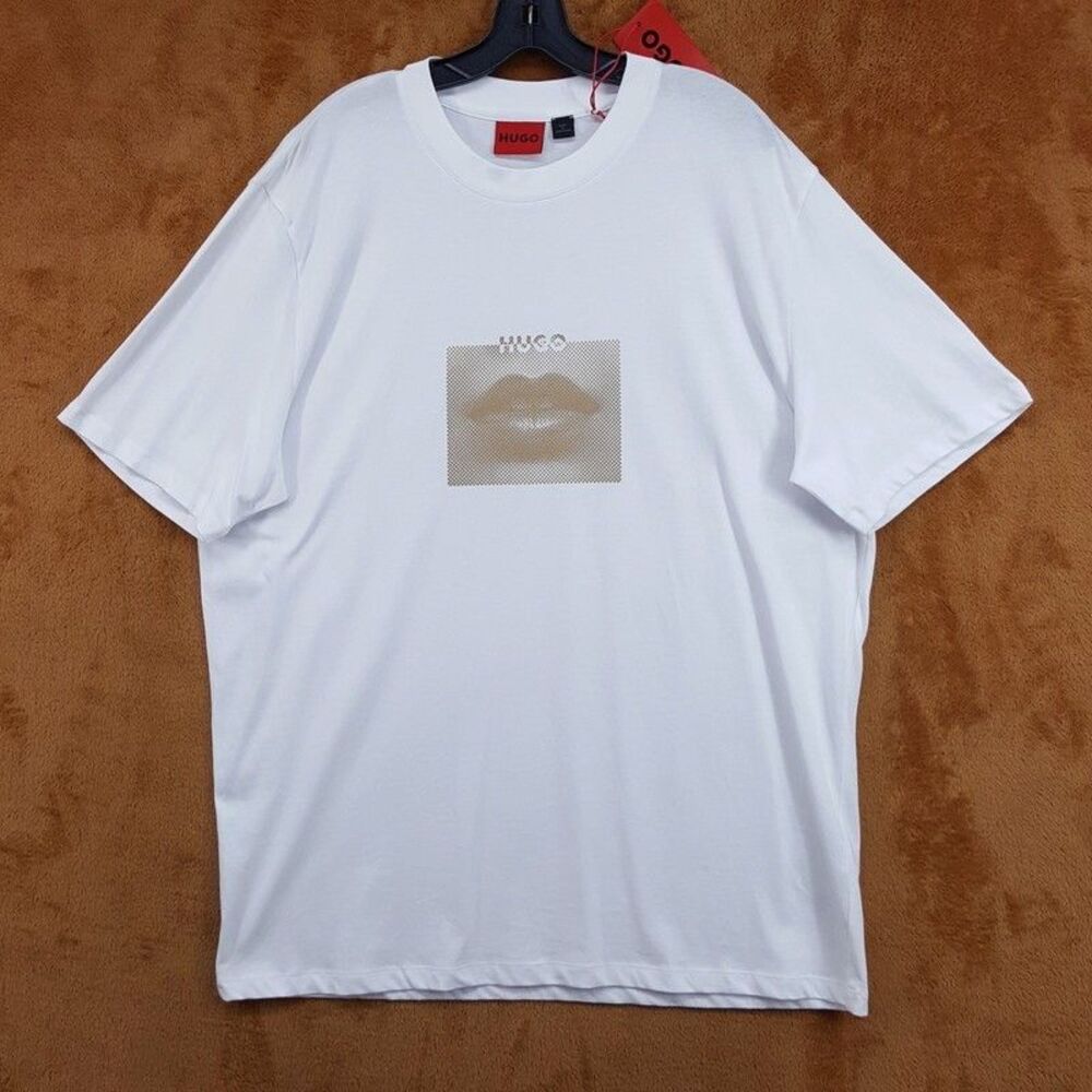 HUGO BOSS Shirt Mens XXL White Pullover Crew Logo Graphic Lips Kiss T-Shirt Tee